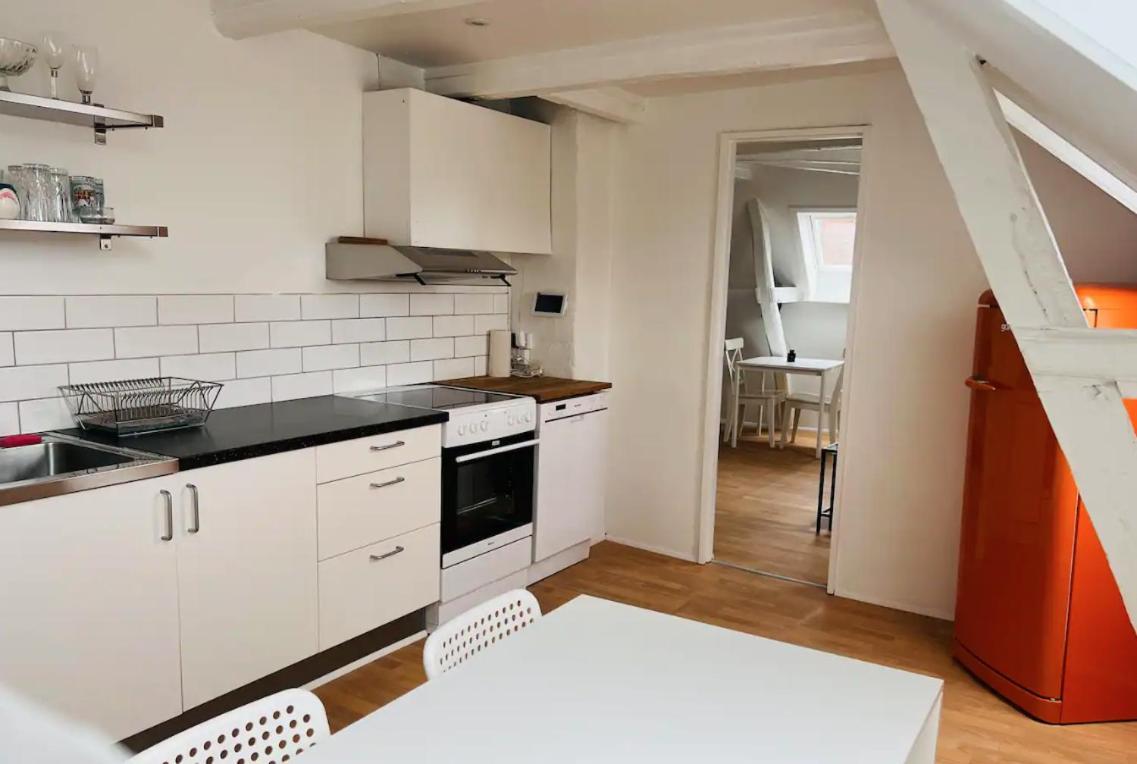 Lovely 1 Room Apartment Aarhus C Экстерьер фото